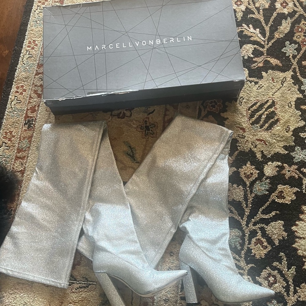 Worn once like new